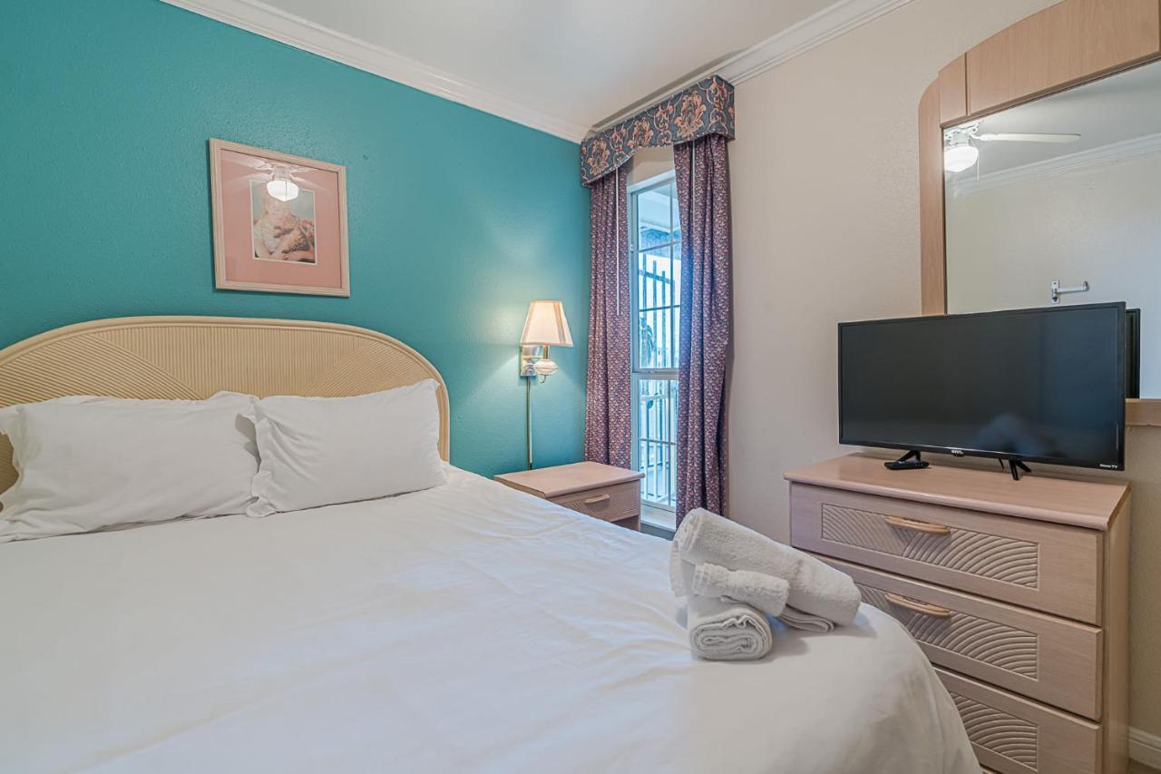 Beachside Bungalow With 2 Pools Otel Galveston Dış mekan fotoğraf