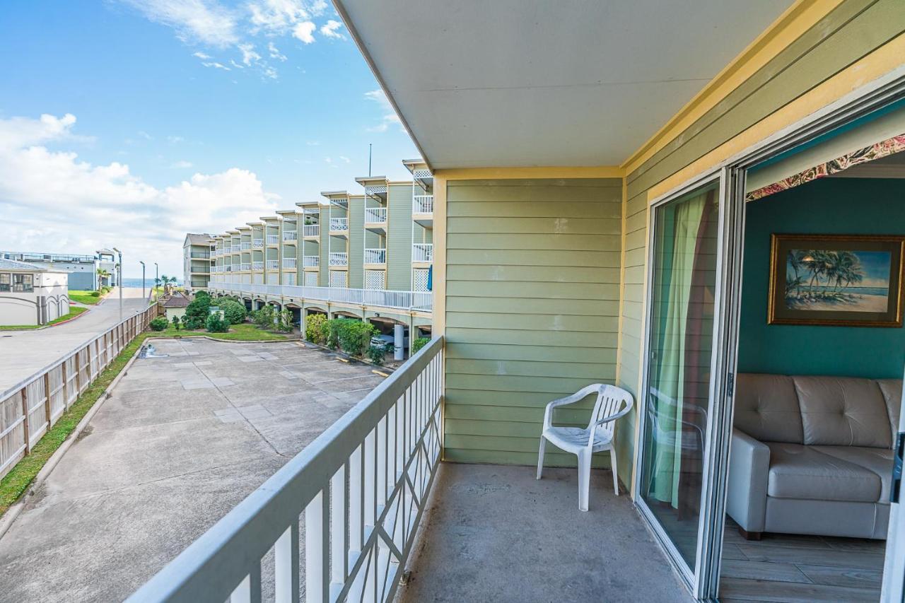 Beachside Bungalow With 2 Pools Otel Galveston Dış mekan fotoğraf